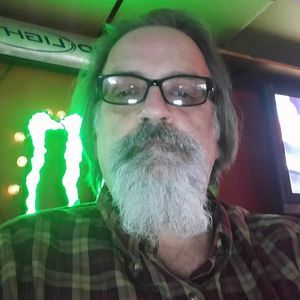 Meet your Posher, Larry